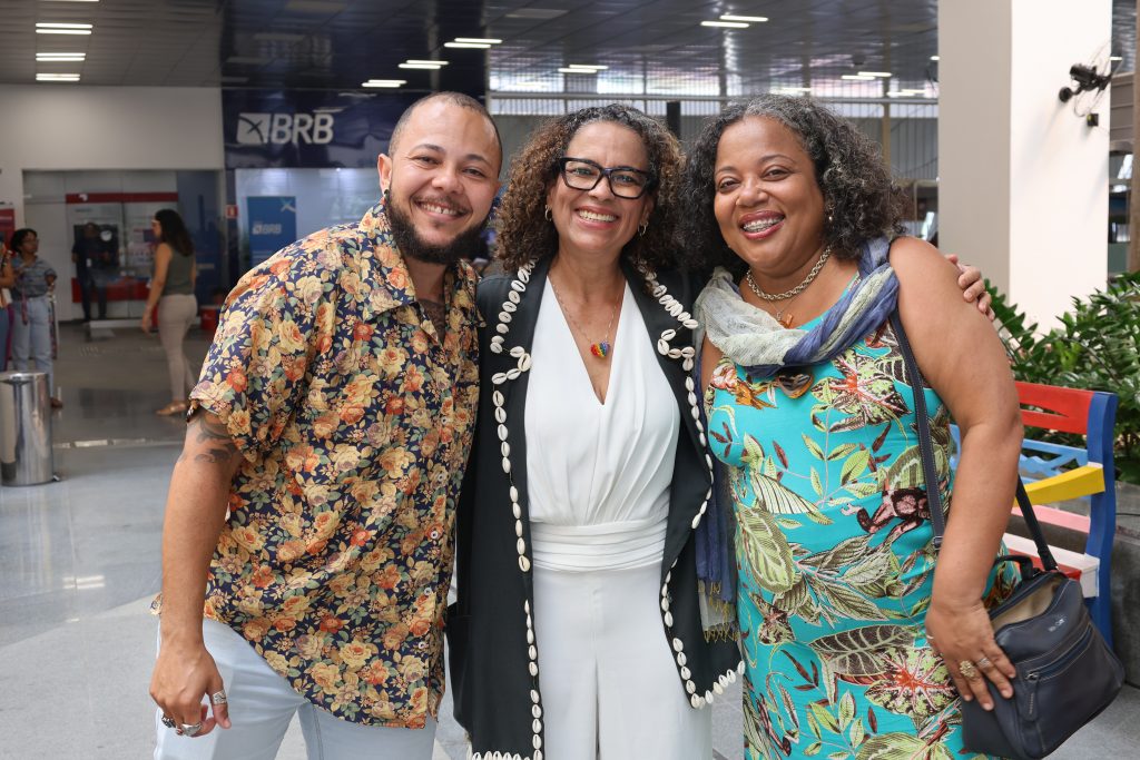 “Vozes que Ecoam” reúne diversidade, memória e arte em programação no TJBA   