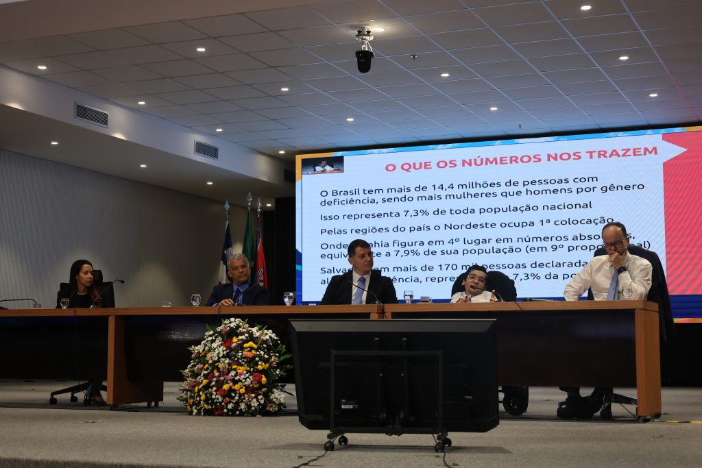 TJBA discute garantia de direitos e inclusão no Dia Nacional de Luta da Pessoa com Deficiência