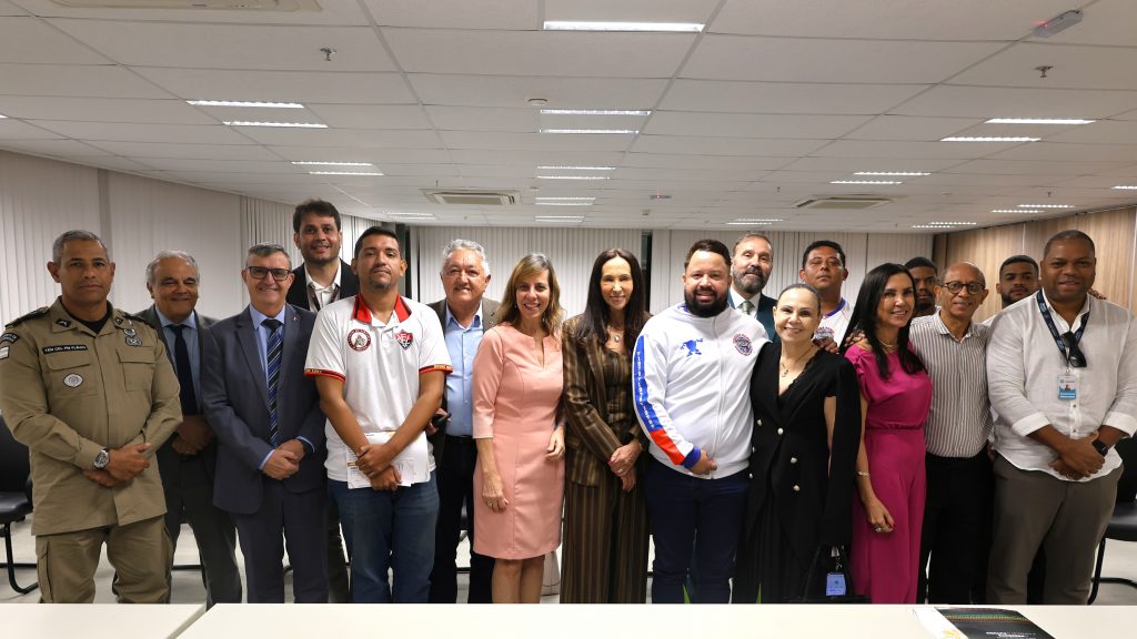 Com a presença das organizadas, TJBA lança curso de formação para prevenir conflitos no futebol   