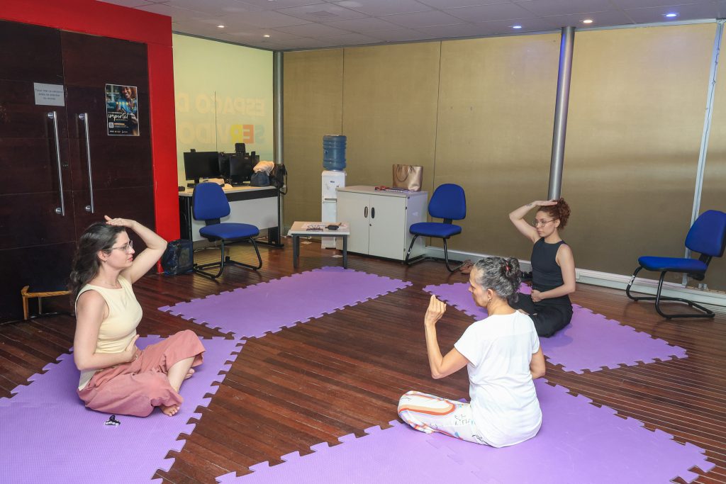 23/09/2026 - Menos pressa, mais prosa – Diálogos em saúde mental e aula de Yoga!