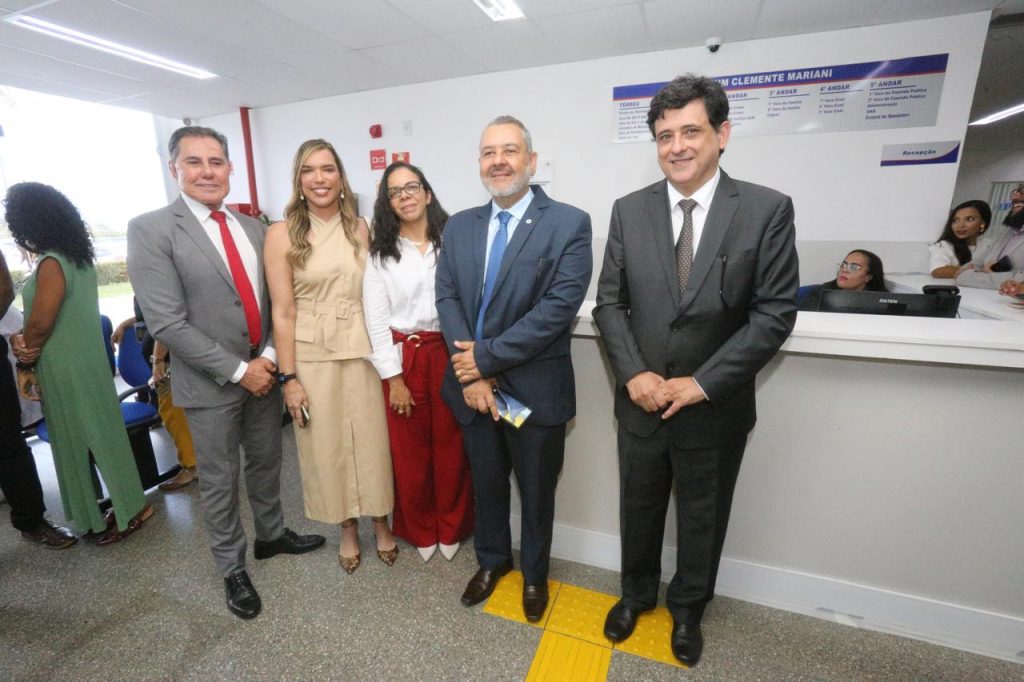 TJBA promove assentamento do Machado de Xangô no Fórum de Camaçari