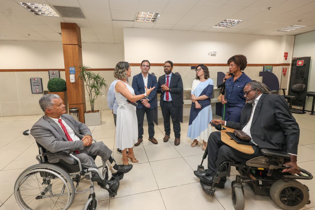 TJBA e Ministério dos Direitos Humanos realizam visita técnica a equipamentos para pessoas com deficiência em Salvador