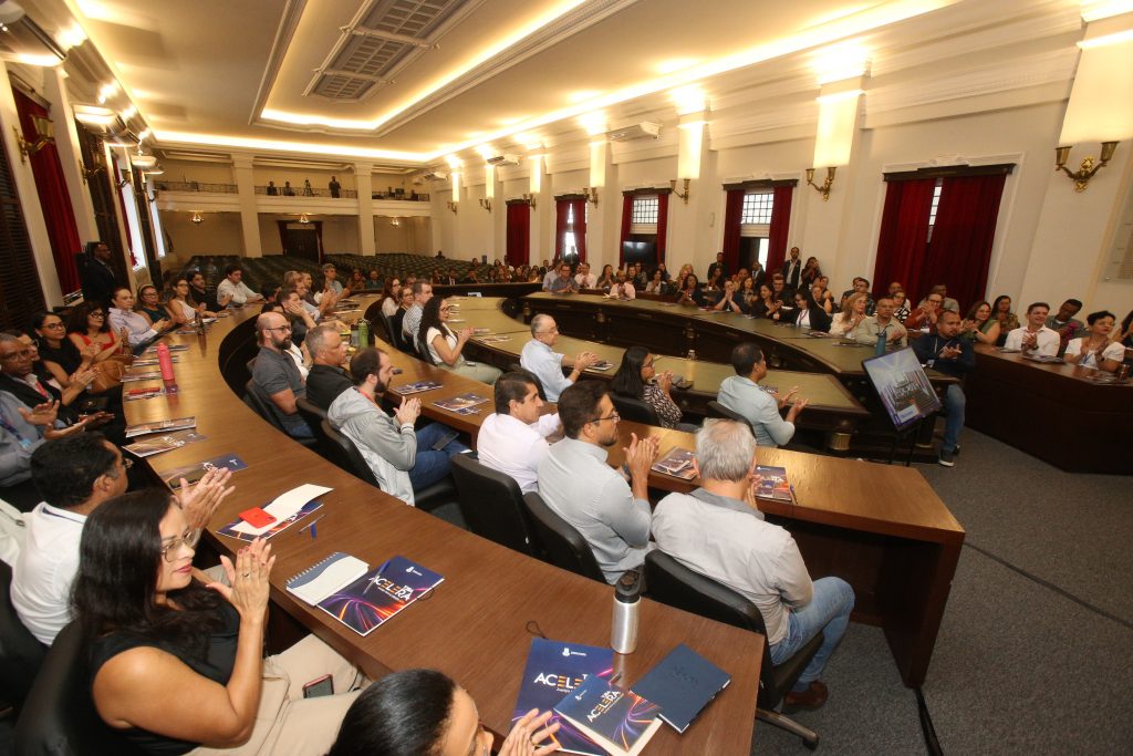 TJBA Acelera avança e reúne 105 Diretores de Secretarias de Varas em Salvador   