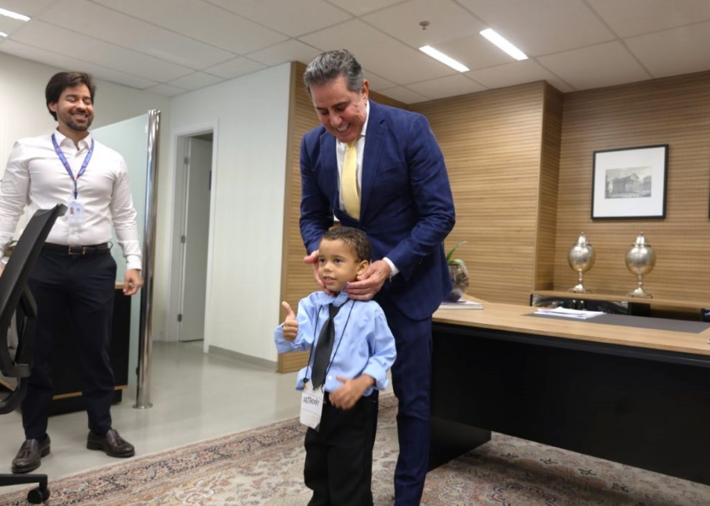 TJBA adere à ação “Juízas do Brasil – Presente do Futuro” com edição especial do "Servidor por 1 Dia"    