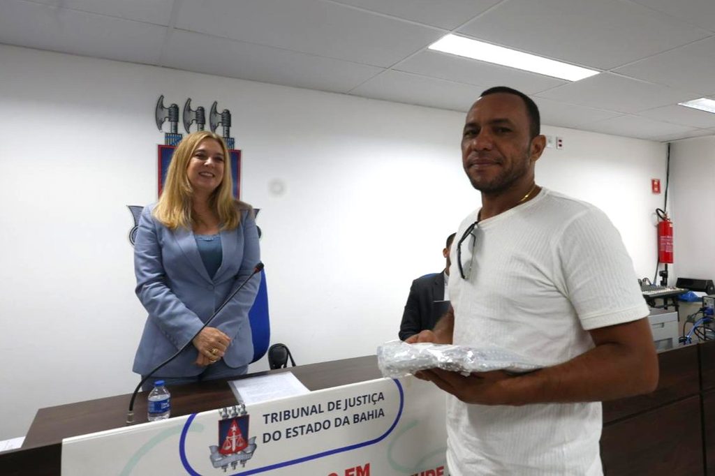 TJBA fortalece rede de proteção à infância com posse de novos agentes e capacitação em Camaçari