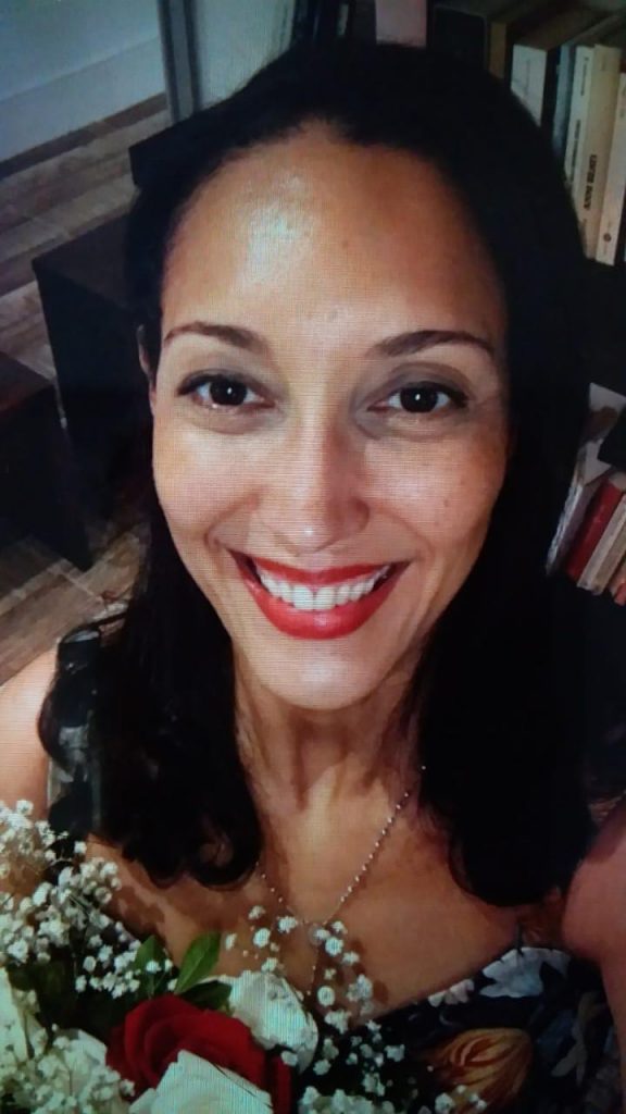 LARISSA SMERALDI